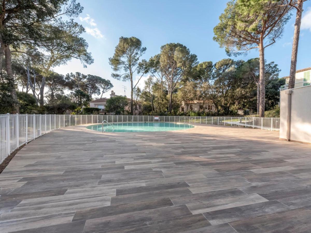 Apartment Le Domaine-1 By Interhome Cavalaire-sur-Mer Eksteriør billede